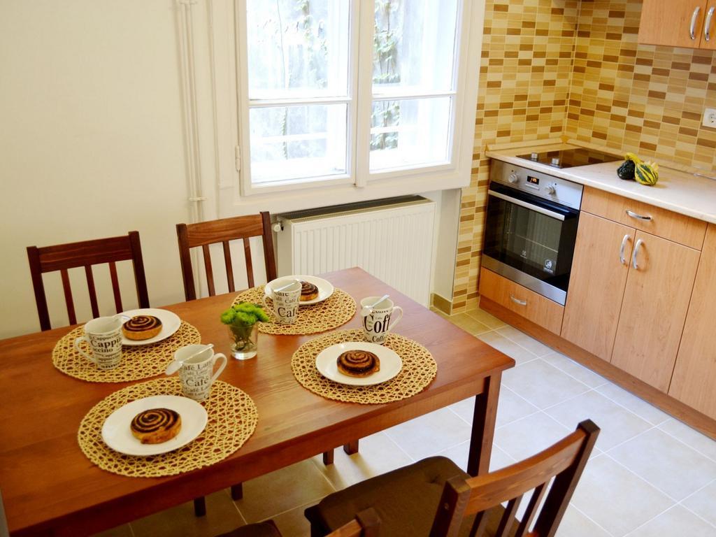 Casamia-Elegant Central Vaci St.Apt บูดาเปสต์ ภายนอก รูปภาพ